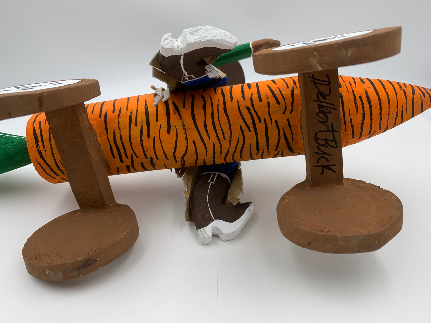 Delbert Buck Carrot Rider #0016