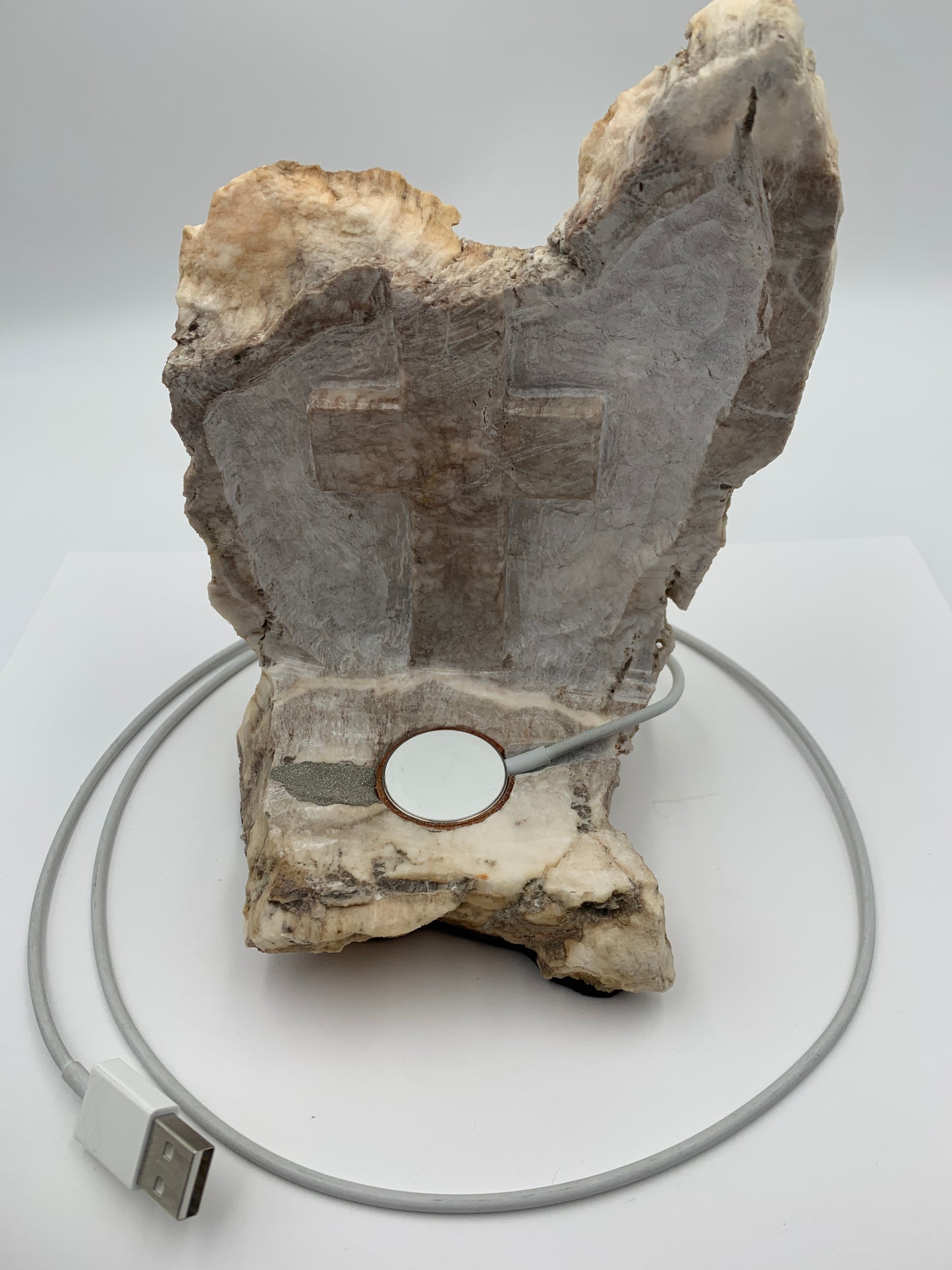 Native American Apple WATCH Charging Stone Cross (JT41)