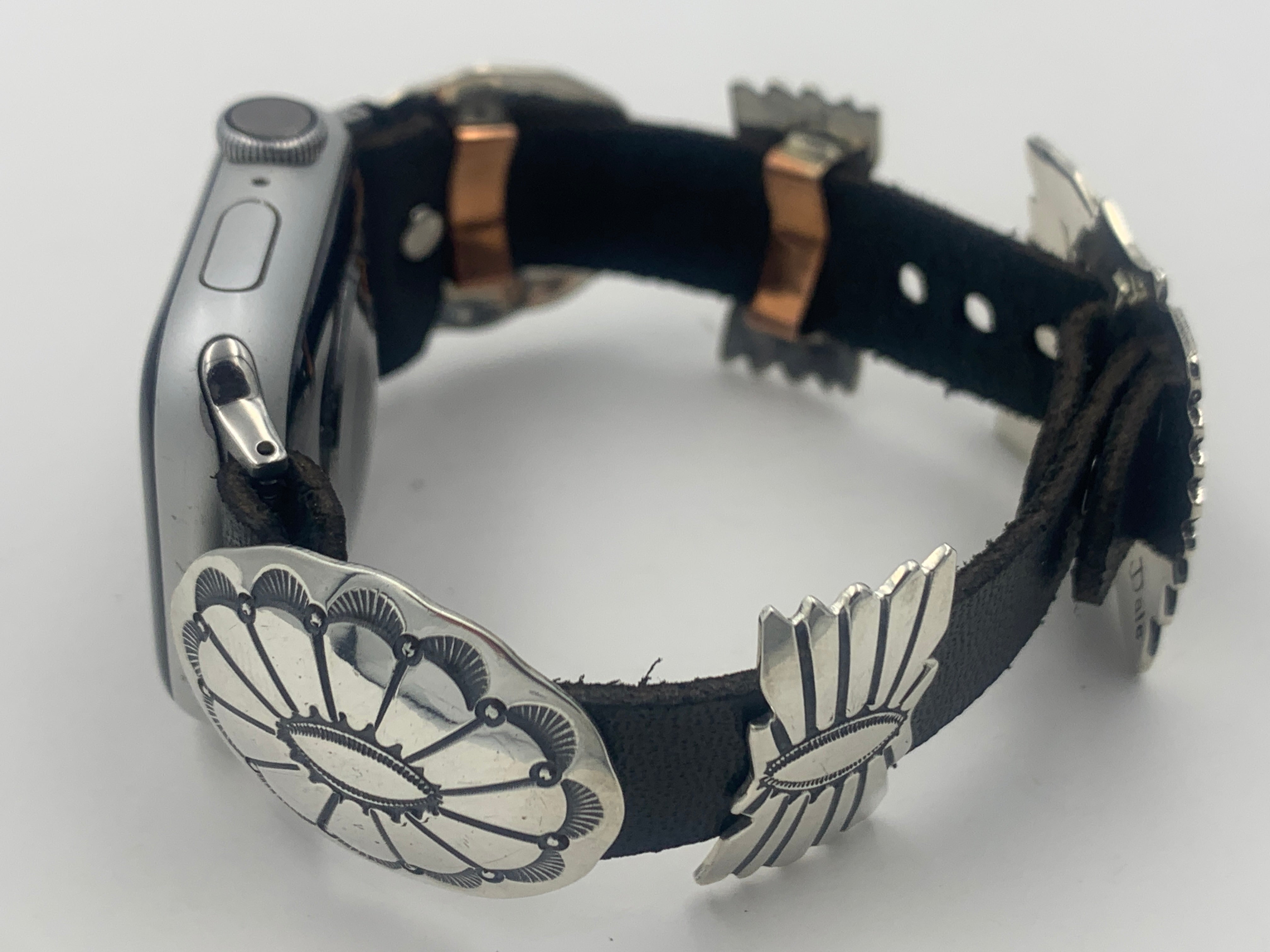 Chrome hearts apple discount watch