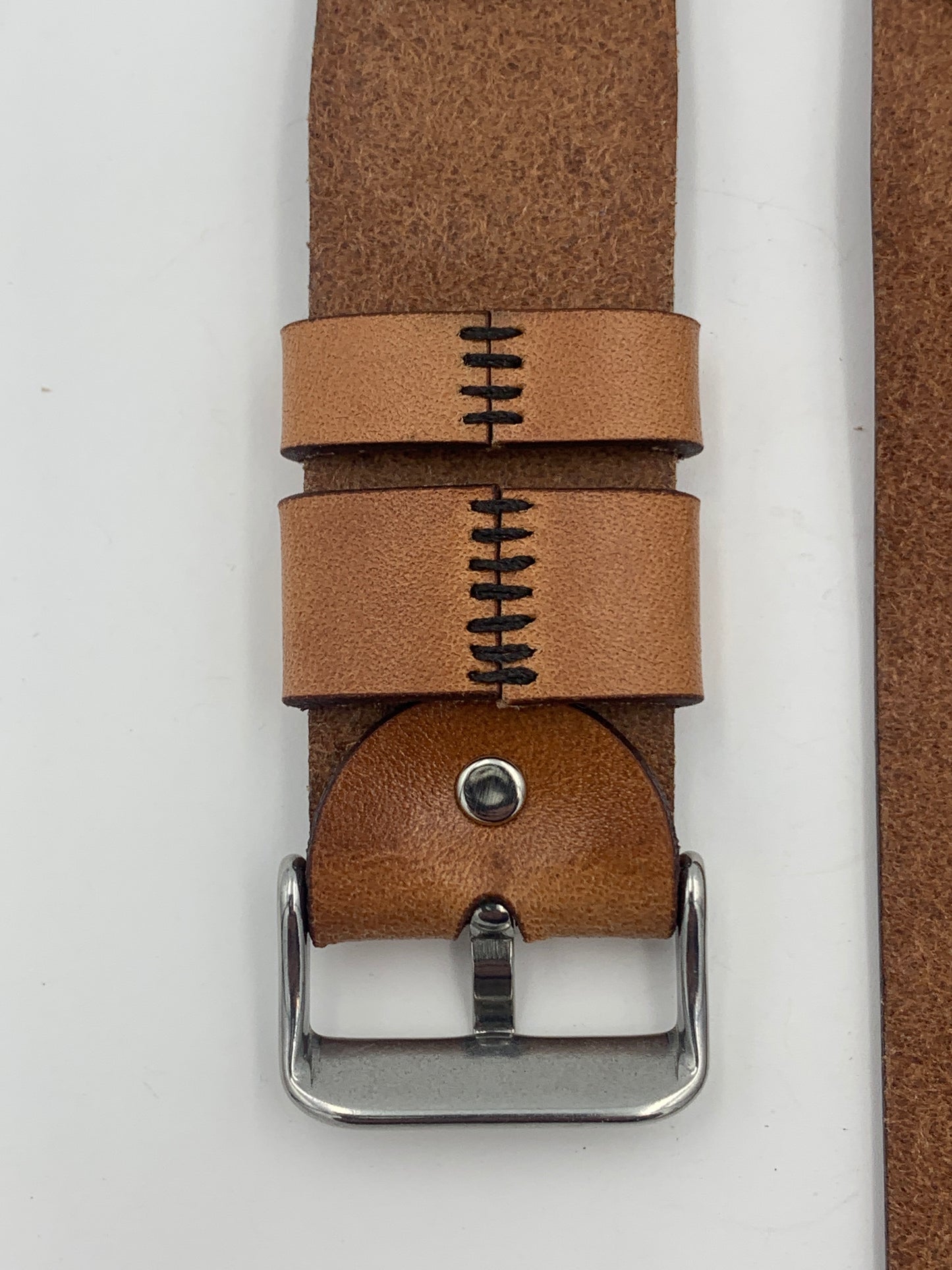 George Thompson 42/44/45mm M/L Tan Laser Cut Leather Apple Watch Buckle Band #25
